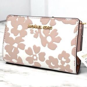 Michael Kors Medium Jet Set Travel Zip Chain Bifold Wallet Powder Blush Multi